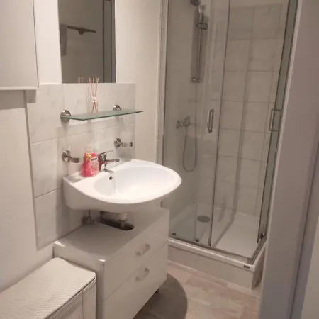 Familienappartement In Zentrum Apartment